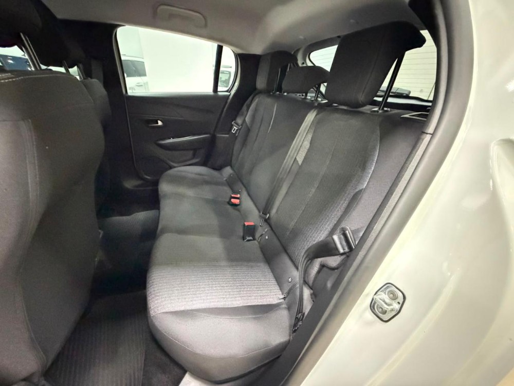 Peugeot 208 5P 1,6 Allure Tipt6 2025 — foto 16